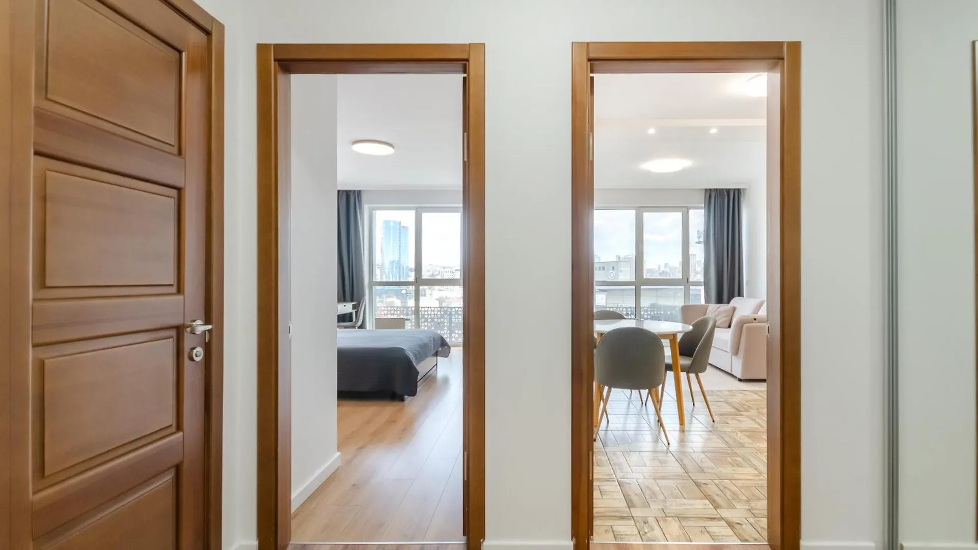 Petrovdom Apartment 7-27 In Rc Kvartet, 16Г Vasyl Lypkivskyi Street Kyiv