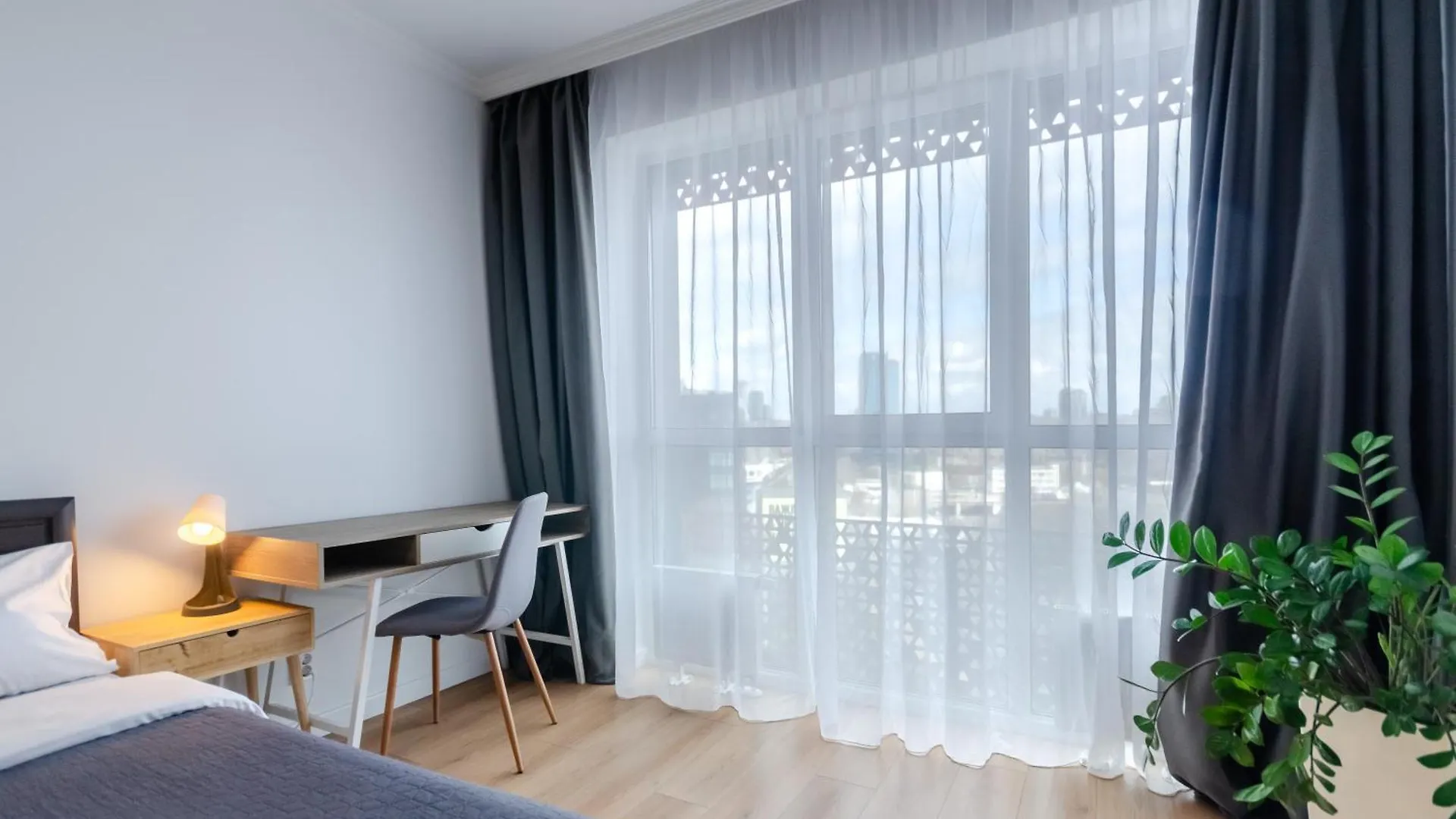 Petrovdom Apartment 7-27 In Rc Kvartet, 16Г Vasyl Lypkivskyi Street Kyiv
