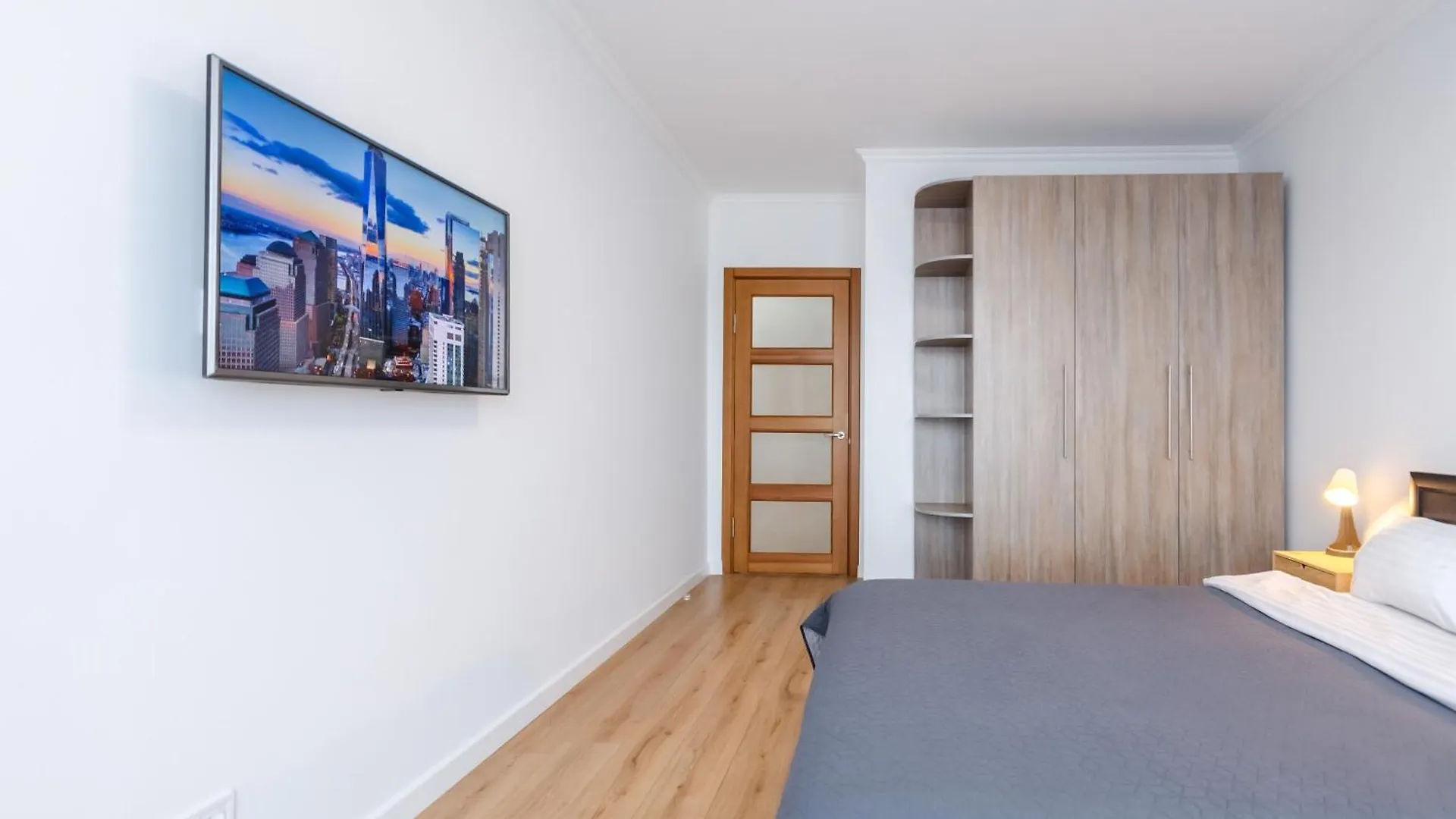 Petrovdom Apartment 7-27 In Rc Kvartet, 16Г Vasyl Lypkivskyi Street Kyiv